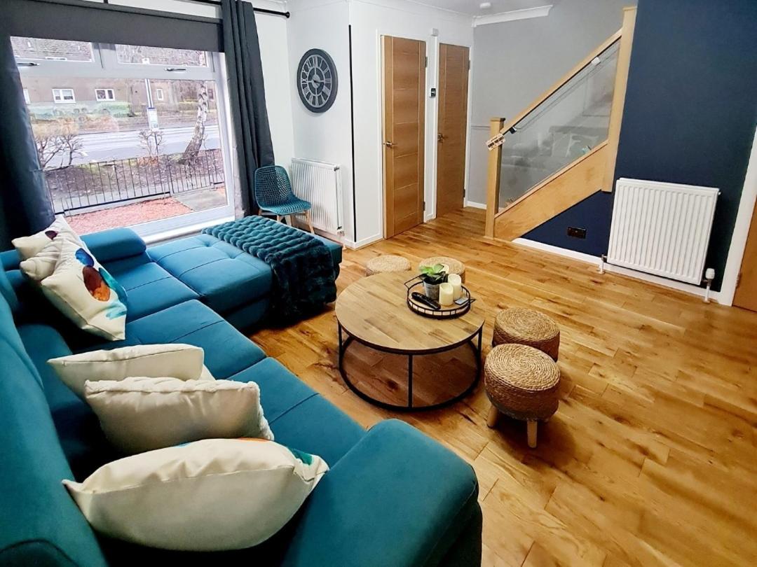 グラスゴーBright 3Br Walking Distance To Town - Free Parkingアパートメント エクステリア 写真